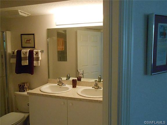 3rd image of 26780 Rosewood Pointe Ln