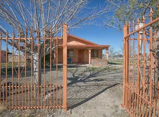 10256 Conquistador Dr, Socorro, TX 79927