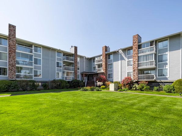 5379 205th St #106, Langley, BC V3A 7V7