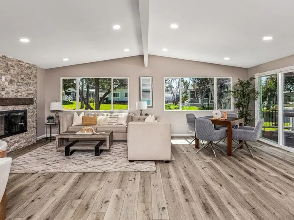 7315 Santa Barbara St #293, Carlsbad, CA 92011