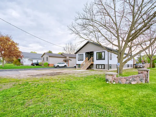 313 John St S, Aylmer, ON N5H 2C9