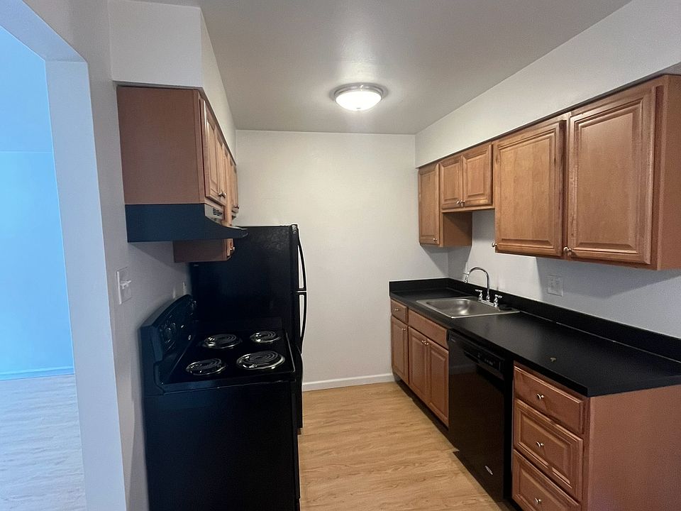 1st image of 8740 Brentshire Walk #8740