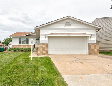 14829 Lisa Dr, Maple Heights, OH, 44137