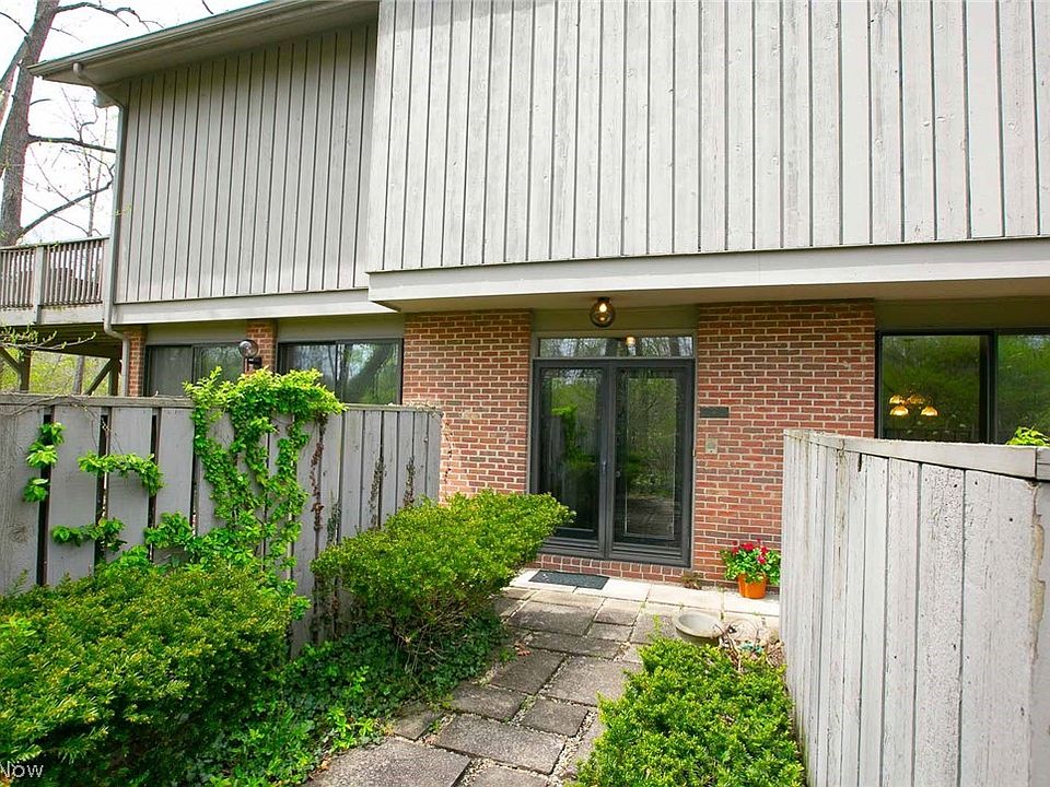 7381 Claridge Ln C, Aurora, OH 44202 Zillow