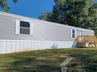 130 Community Rd, Cowpens, SC 29330