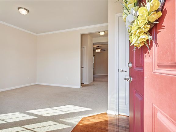 4th image of 4056 Penzance Pl