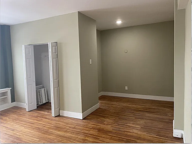 4407 W Pine Blvd #212 — Photo 12