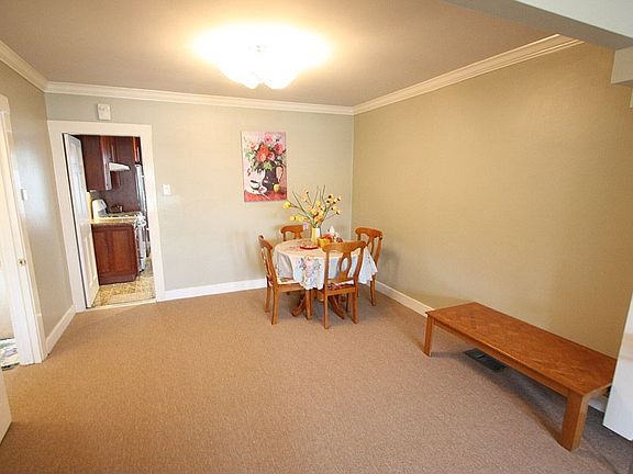 2nd image of 674 Evergreen Ave