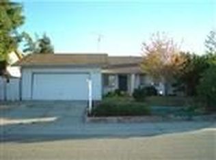 8236 Hemingway Dr, Sacramento, CA 95828