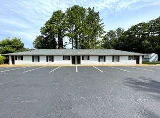 Whitehall Rd - 200, Athens, GA 30605