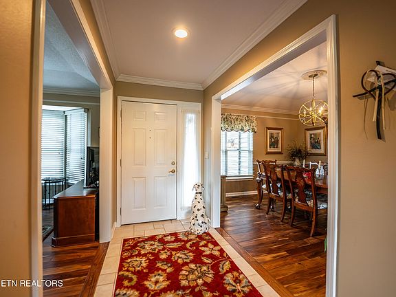4th image of 23 Westridge Cir