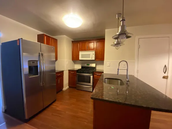 501 Tasker St #1, Philadelphia, PA 19148