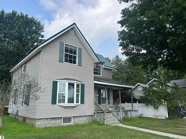 315 Hastings St, Alma, MI 48801