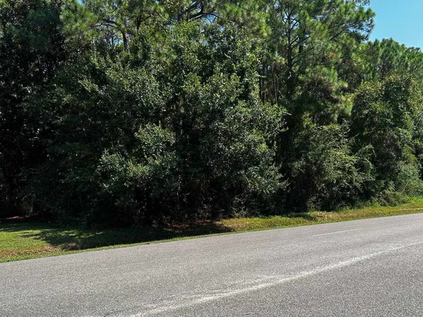 706 Bienville Blvd, Dauphin Island, AL 36528