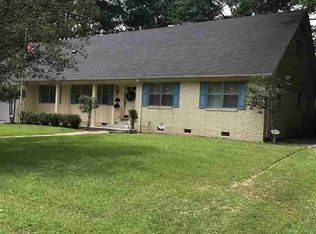 2301 Pine Hill Dr, Pine Bluff, AR 71603