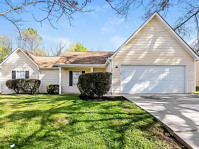 3692 Fay Dr — Photo 1
