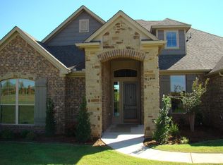 740 Villaverde Dr, Norman, OK 73071