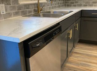 413 W 1st St, Ada, OK 74820