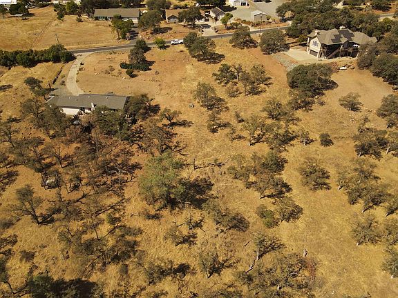 5th image of 6647 Cane Ln