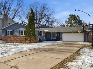 3321 Churchill St, Saint Paul, MN 55126