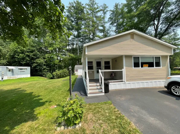 1 Tumblebrook Ln #403, Nashua, NH 03062