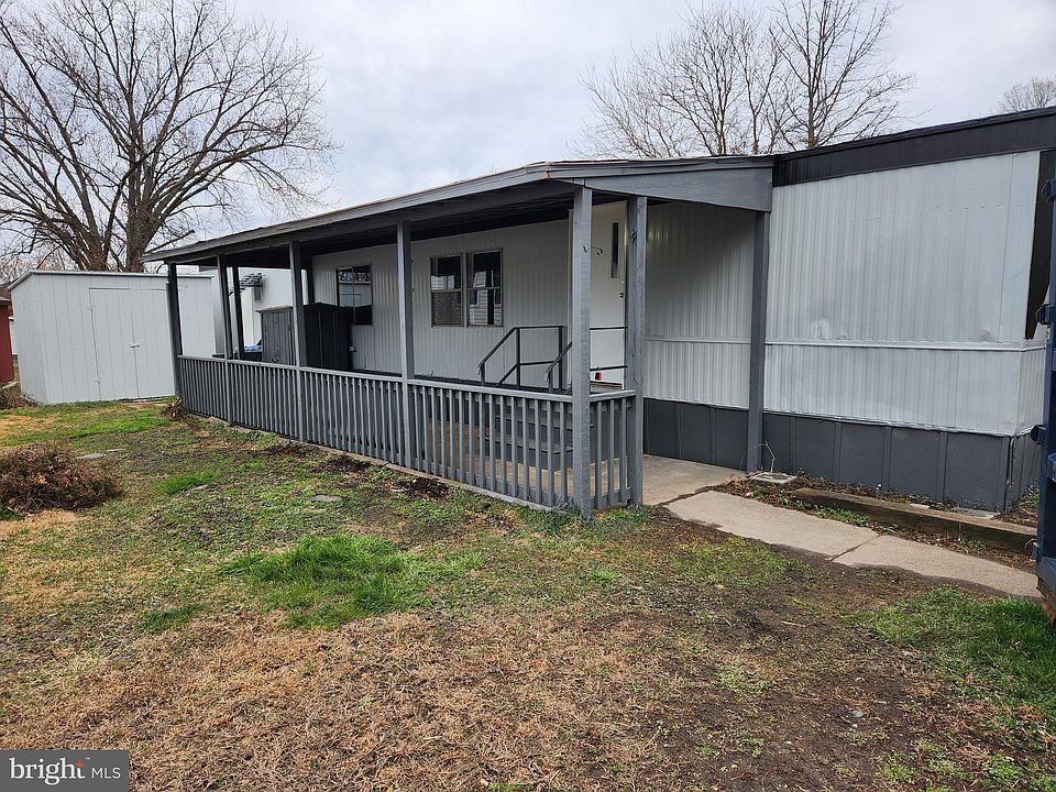 1st image of 320 Oklahoma Ave