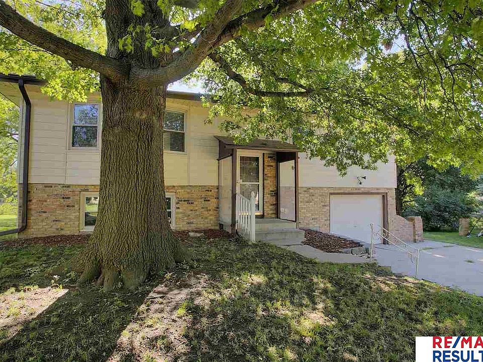 1st image of 5211 S 104th Avenue Cir