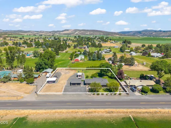 2348 NE Barnes Rd, Prineville, OR 97754