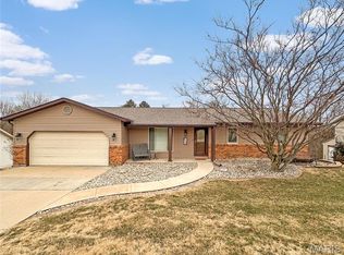 434 Bunker Hill Dr, Collinsville, IL