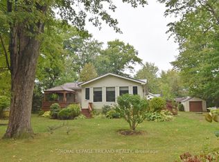 6016 Maxs Dr, Kettle Pt 44, ON N0N1J1