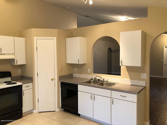 5th image of 1783 Cape Palos Dr