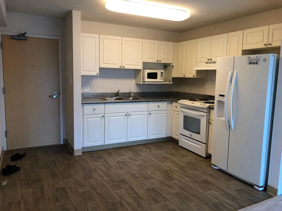 801 South St #1107