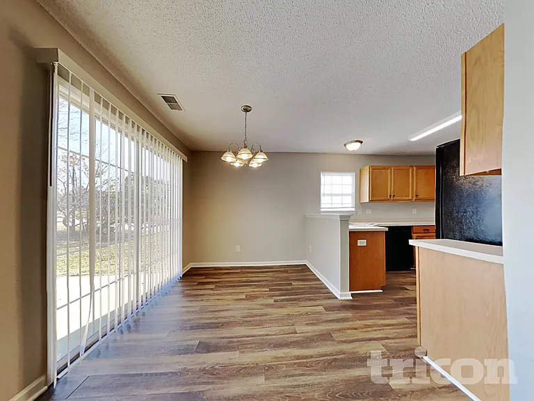 2 Beagle Ct — Photo 6