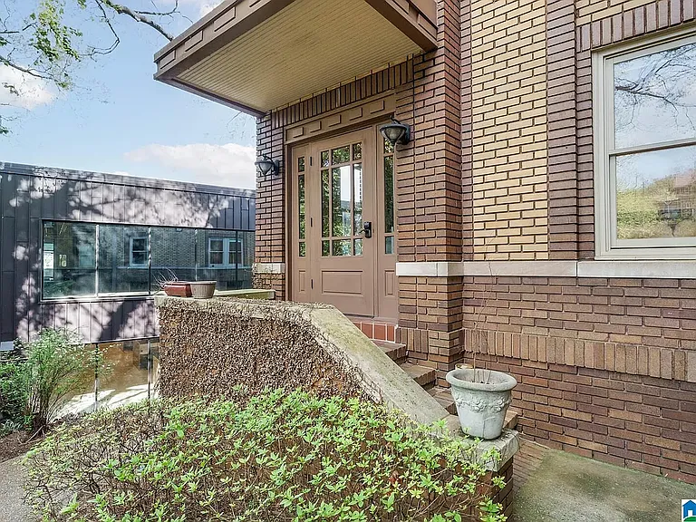 2242 Arlington Ave S #9 — Photo 3