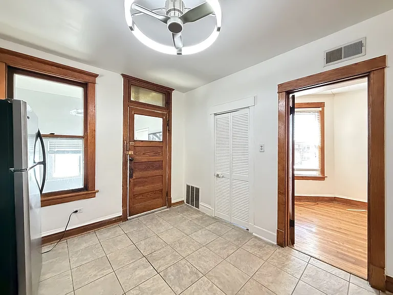 1438 N Central Ave #3 — Photo 5