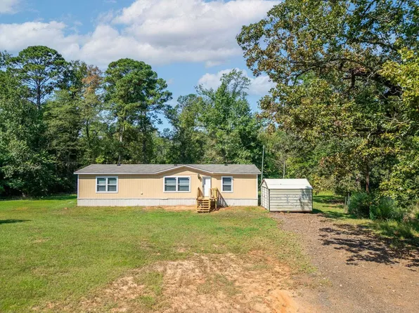335 Whispering Pne, Hallsville, TX 75650