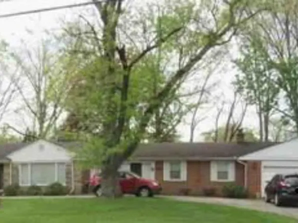 25475 Strawberry Ln, Southfield, MI 48033