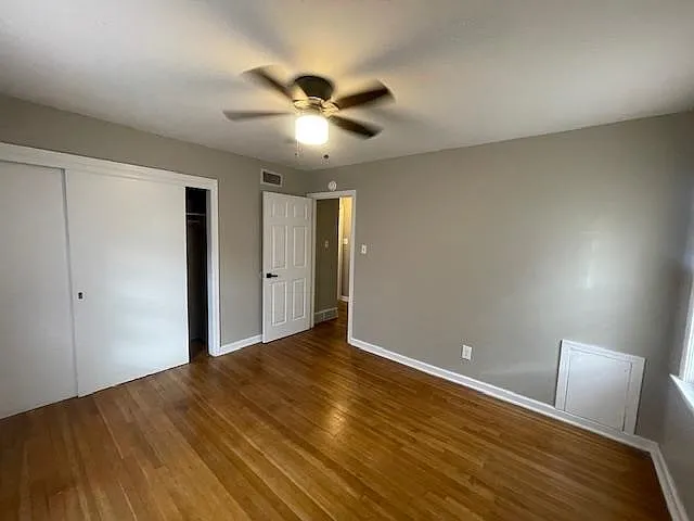 3602 Hallbrook St — Photo 7