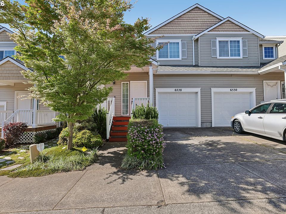 1st image of 6538 NE Forest Ln