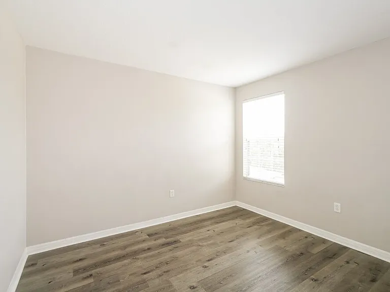 7614 Maroon Peak Dr — Photo 15