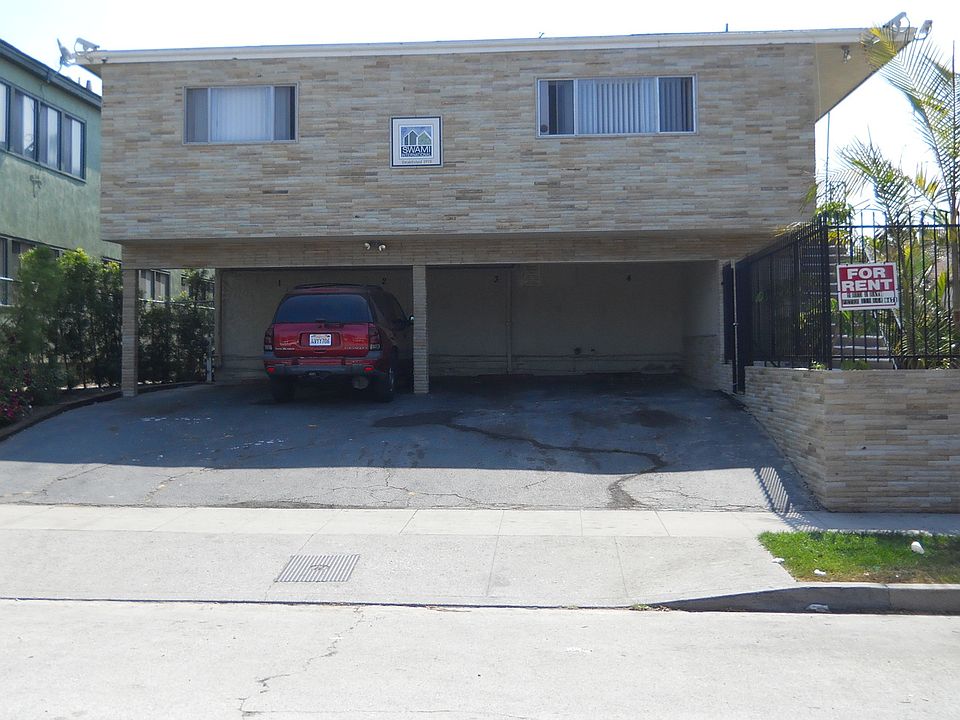 1st image of 512 Bay View Ave APT 03