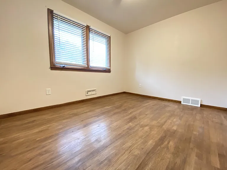 3620 3rd Pl NW — Photo 8