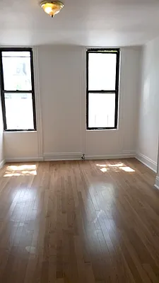 Rented by Lofts and Flats LLC | media 22