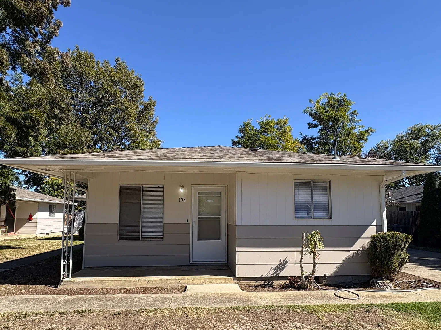 2 bed, 900 sqft, $1,395 — Photo 1