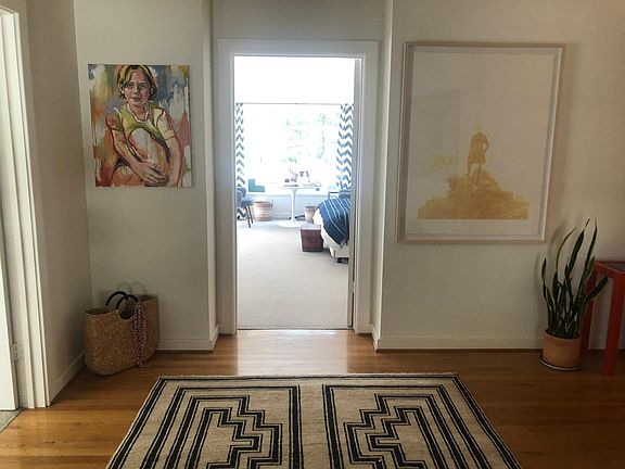 5th image of 647 Park Ln