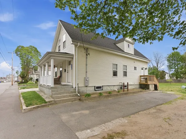 31 Wilbur St, Taunton, MA 02780