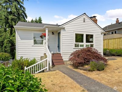 4141 40th Avenue SW, Seattle, WA, 98116