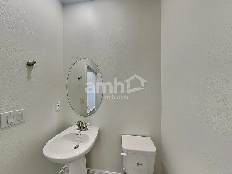3716 Center Cove Ln — Photo 12