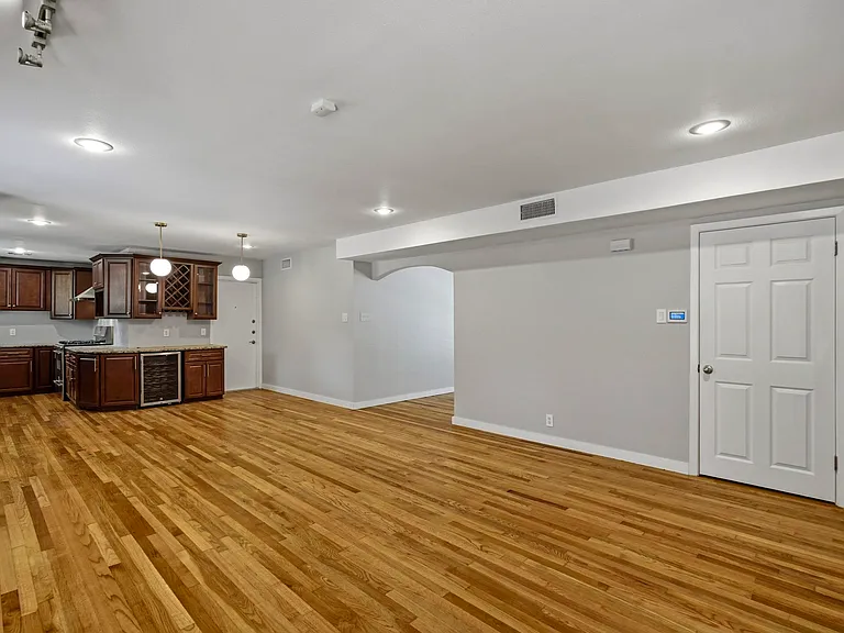 3206 Albin Dr — Photo 11