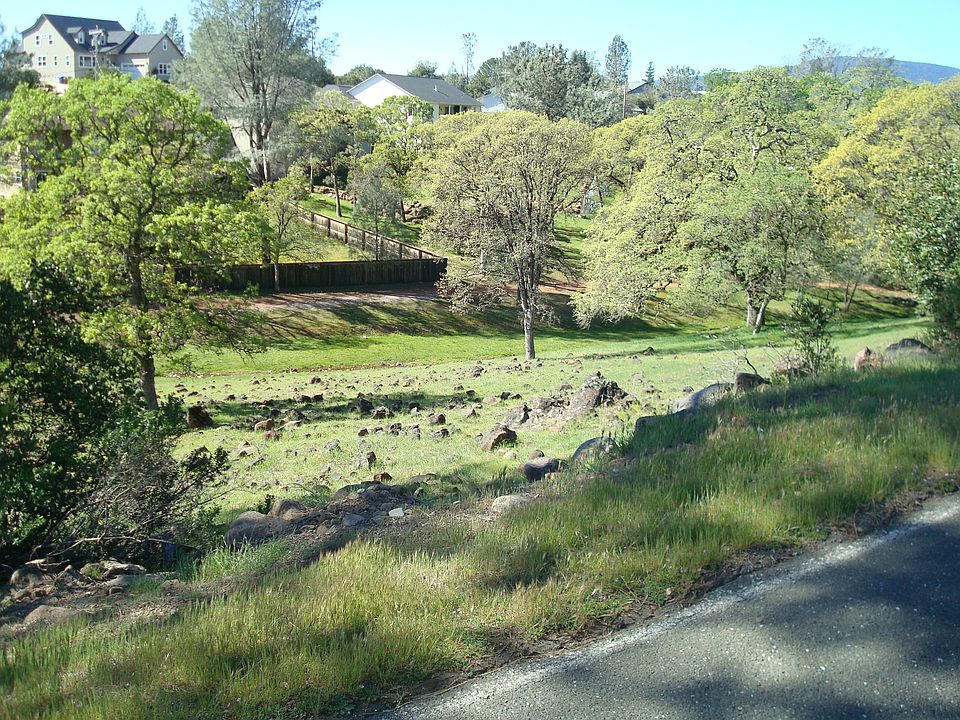 2nd image of 16441 Eagle Rock Rd